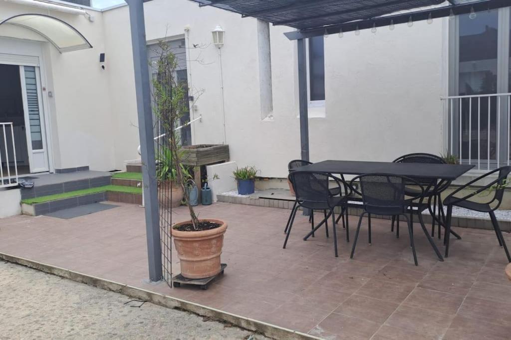 Maison Paisible Et Ensoleillee Avignon Buitenkant foto